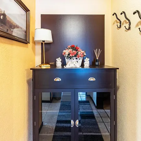 Apartment 2 *